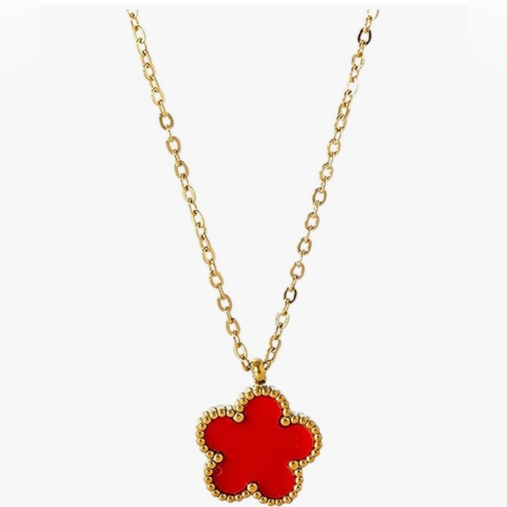 Gold and Red Clover Pendant Necklace - Picture 3 of 12